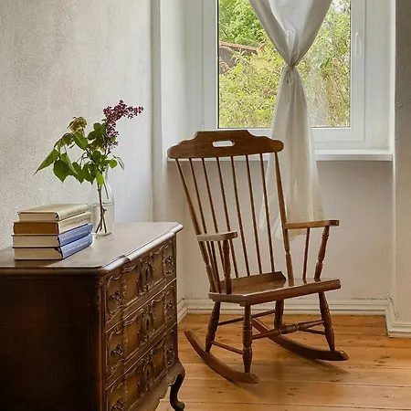 Historic Manor House In Stettiner Haff Nature Park * Neuensund