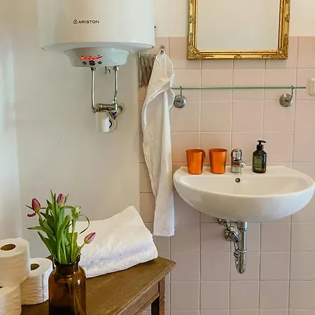 Casa vacanze Historic Manor House In Stettiner Haff Nature Park Neuensund