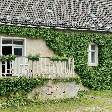 Historic Manor House In Stettiner Haff Nature Park Prázdninový dům